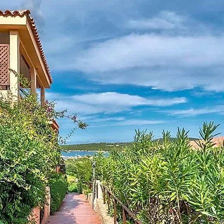 Hotel Baia De Bahas Golfo Di Marinella 3*