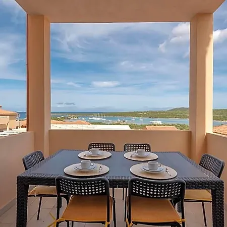Baia De Bahas Golfo Di Marinella Hotel Golfo Aranci